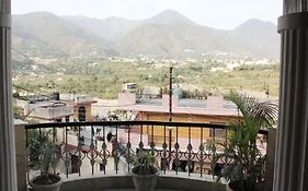 Alakananda Inn